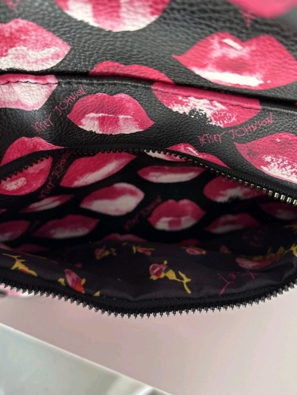 Betsey Johnson Black Mini Backpack with Pink Lip Print NWOT - Picture 5 of 13